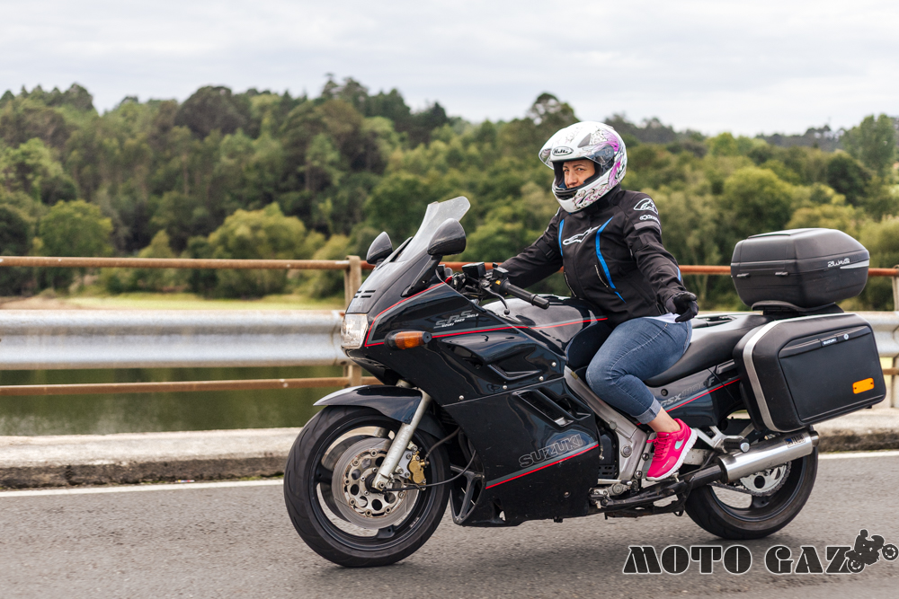 Concentración motos clásicas en El Temple